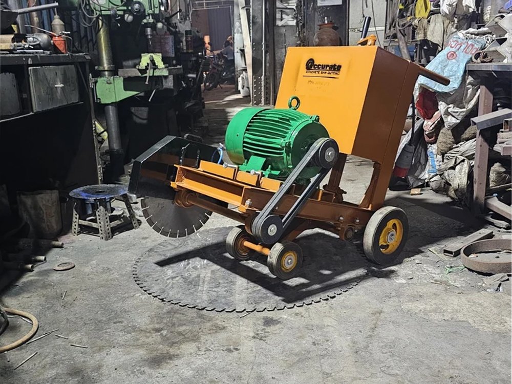 Floor Cutting Machine In Maharashtra